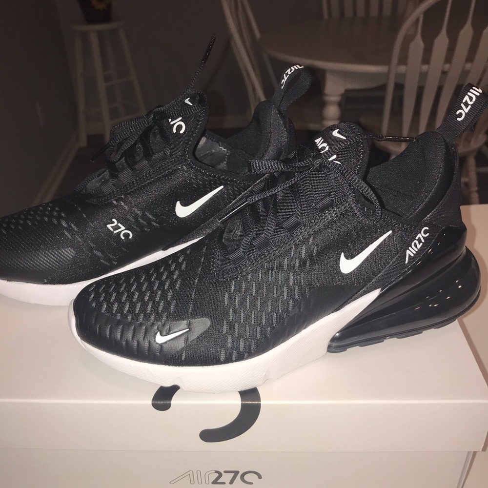 Nike Air Max 270